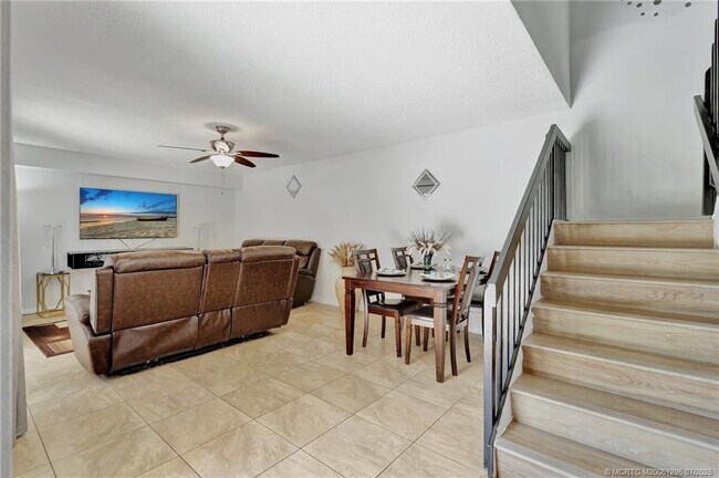 Building Photo - 5907 59th Way