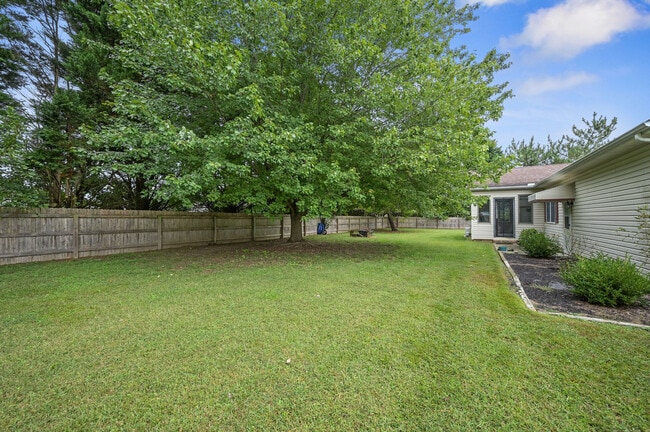 Building Photo - 89 Misty Ridge Dr