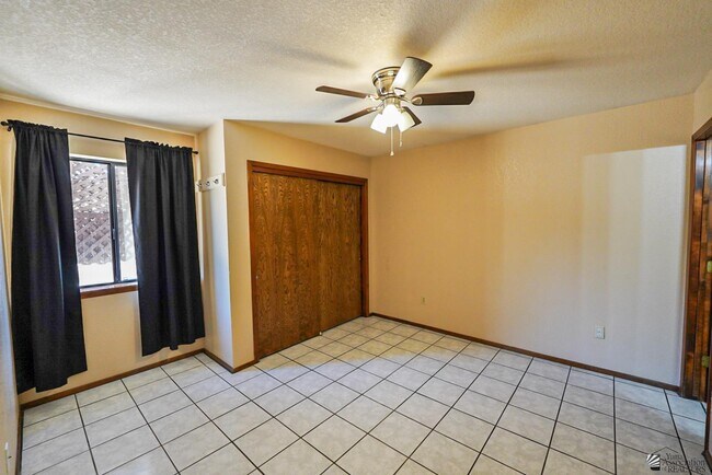 Building Photo - 1183 Babbitt Ln
