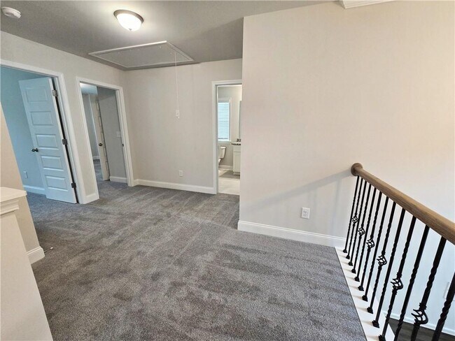 Building Photo - 3856 Lockaby Way