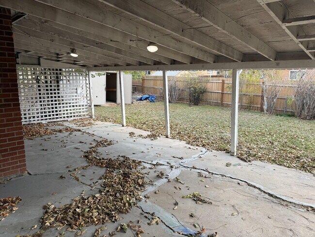 Building Photo - Charming 3 bed/2 bath house in the Heart o...