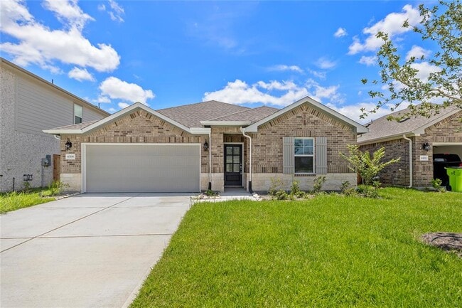 Primary Photo - 6306 Brazos Trl Dr