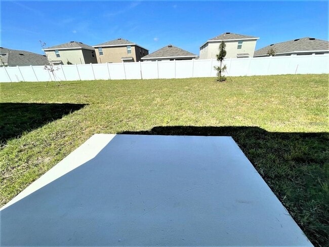 Building Photo - 550 Calico Scallop St