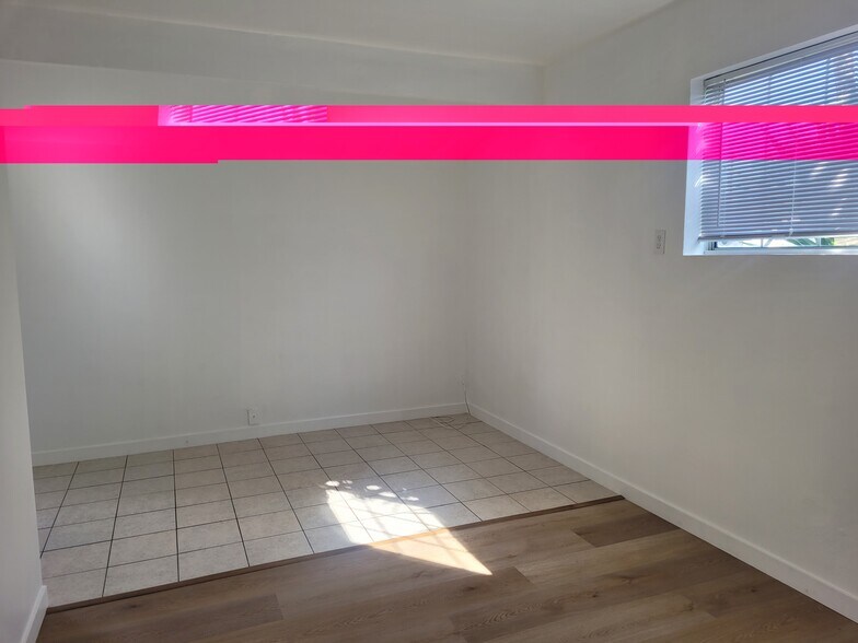 Building Photo - 14223 Carl St