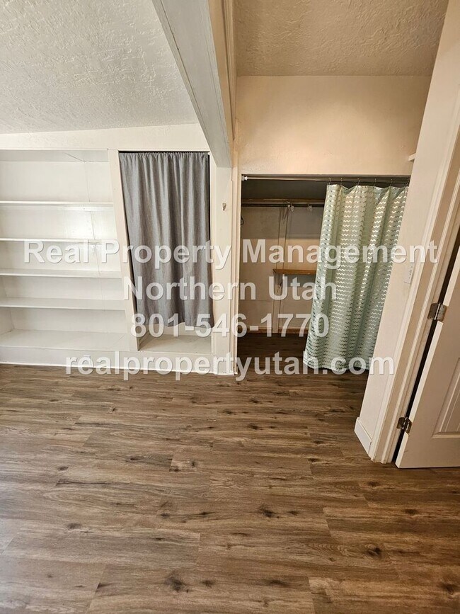 Building Photo - 3 Bedroom 1 Bath Home Now Available in Ogden