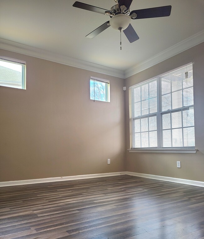 Building Photo - 1752 Pryor Rd SW