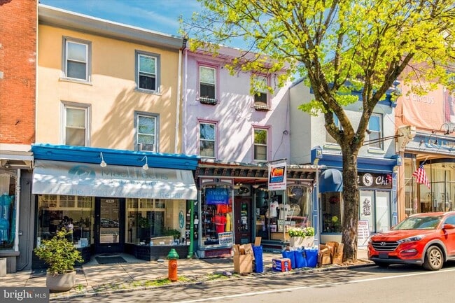 Building Photo - 4327 Main St