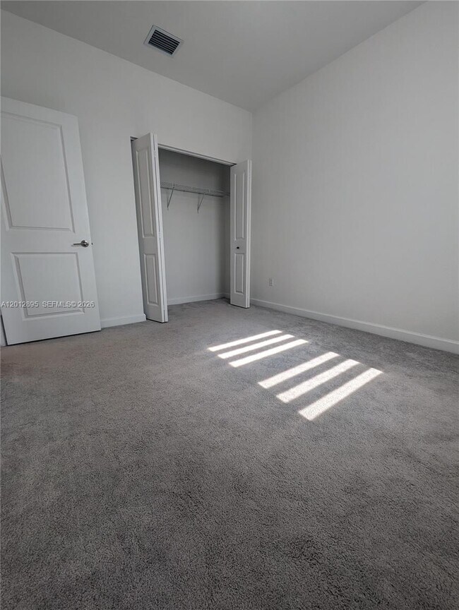 Building Photo - 235 SW 159th Ter