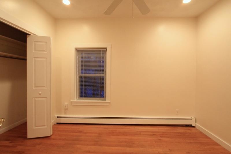 Building Photo - 302 Highland Ave