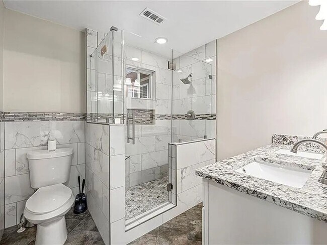 Building Photo - Charming 3BR House in Atlanta