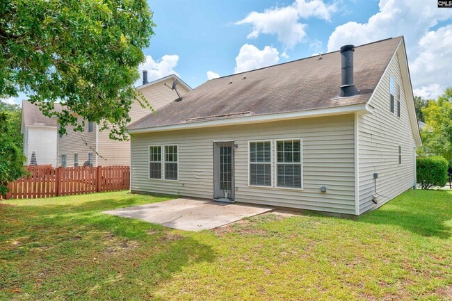 Building Photo - 1908 Lake Carolina Dr