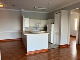 Building Photo - 4702 SW 160th Ave