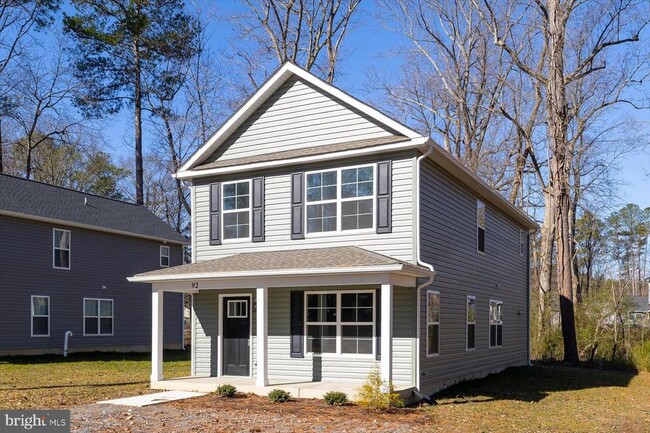 Building Photo - 92 Stratford Dr