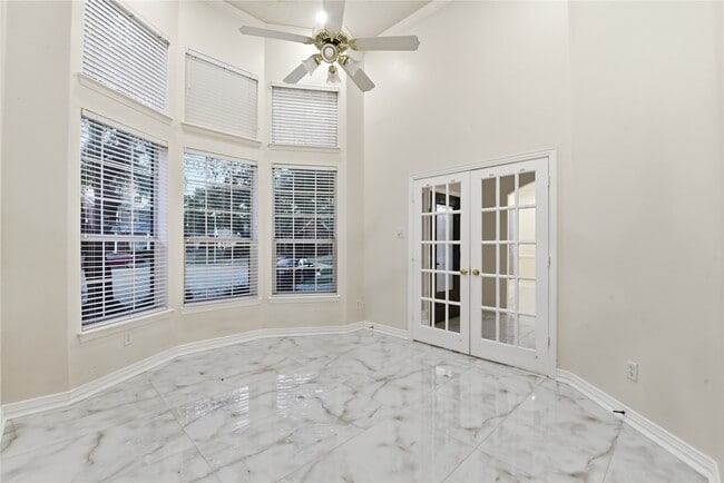 Building Photo - 6507 Hill Haven Ct