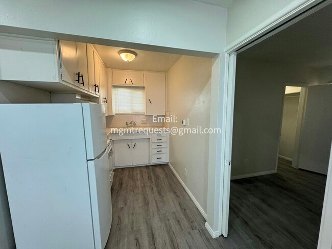 Building Photo - 4228 Tenth St, Unit 4234