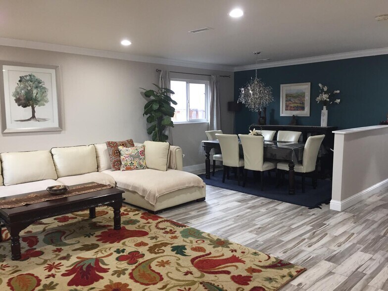 Formal Living Room3 - 37449 Rockwood Dr