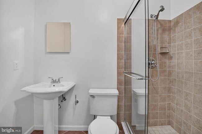 Building Photo - 9612 Annlee Terrace