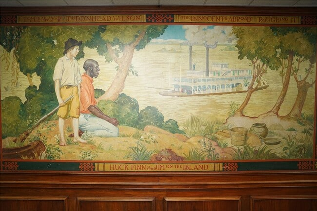 Building Photo - 184 N Main St