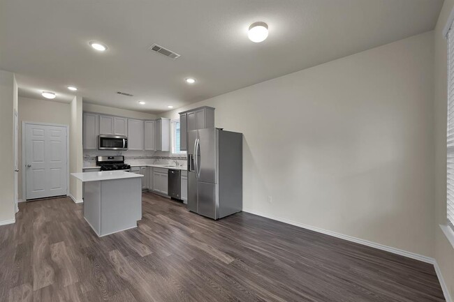 Building Photo - 4202 Amber Ruse Dr