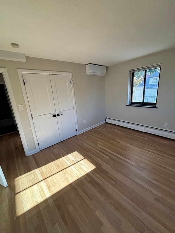 Building Photo - 16 Walnut St