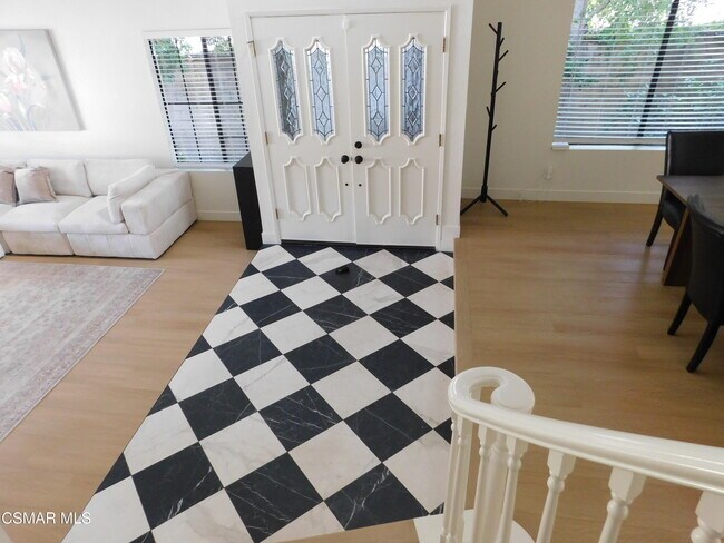 Building Photo - 30024 Quail Run Dr