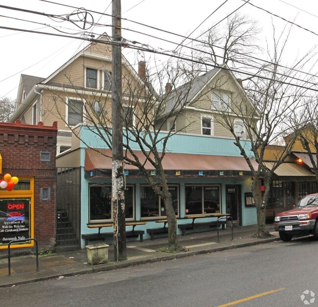 Building Photo - NW 21st