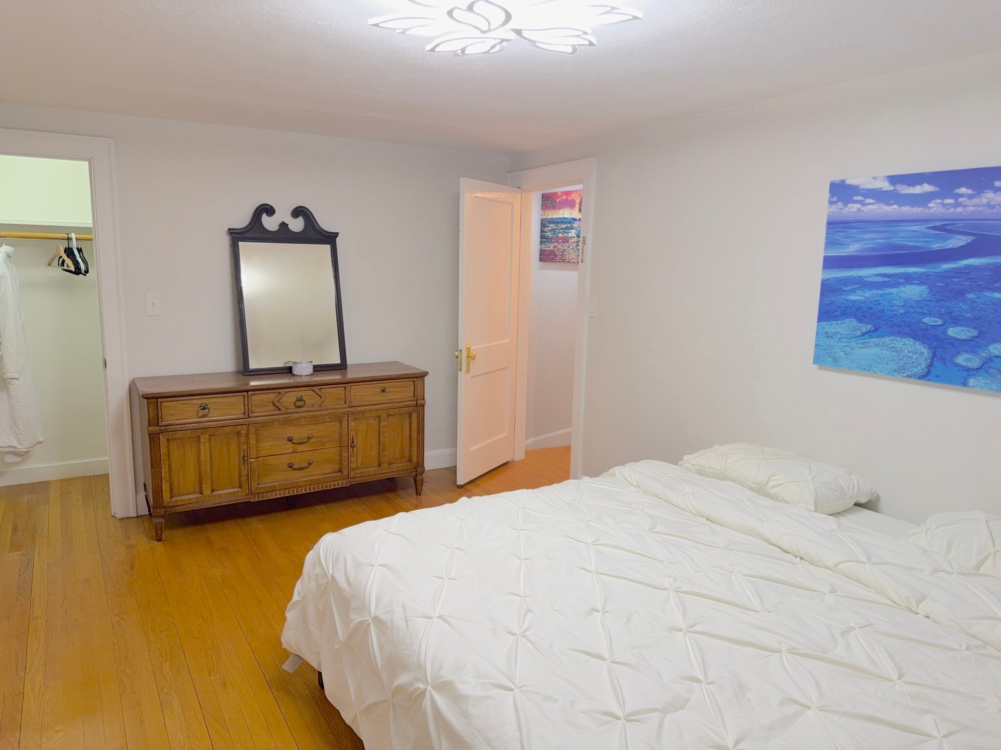 Building Photo - 64 Rowe St