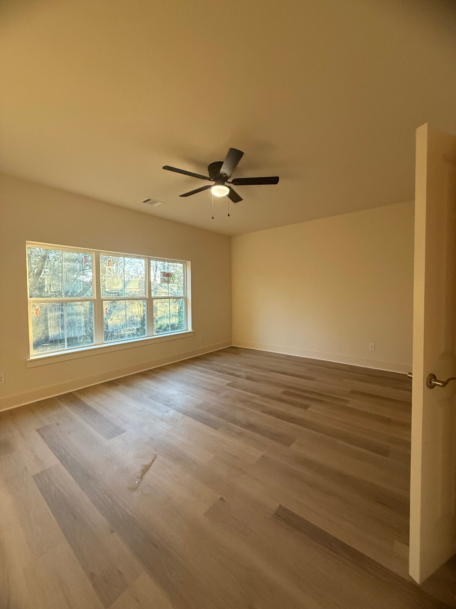 Building Photo - 106 Kirkland St