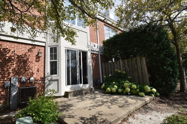 Building Photo - 366 Town Pl Cir