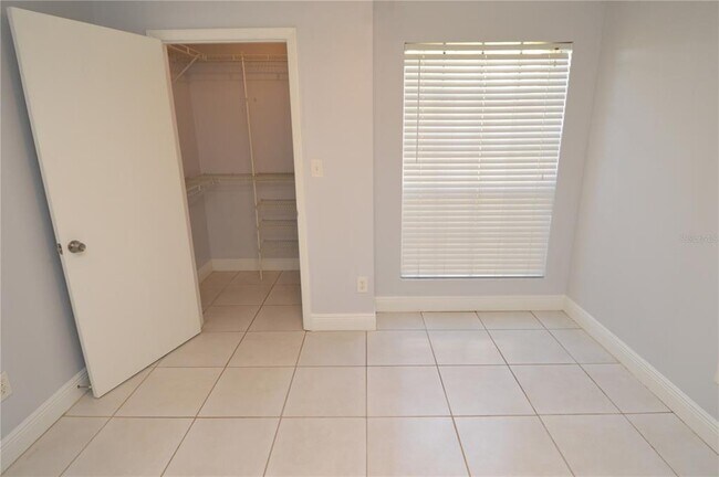 Building Photo - 8709 Fancy Finch Dr