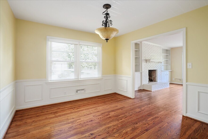 Building Photo - 6309 Regal Rd