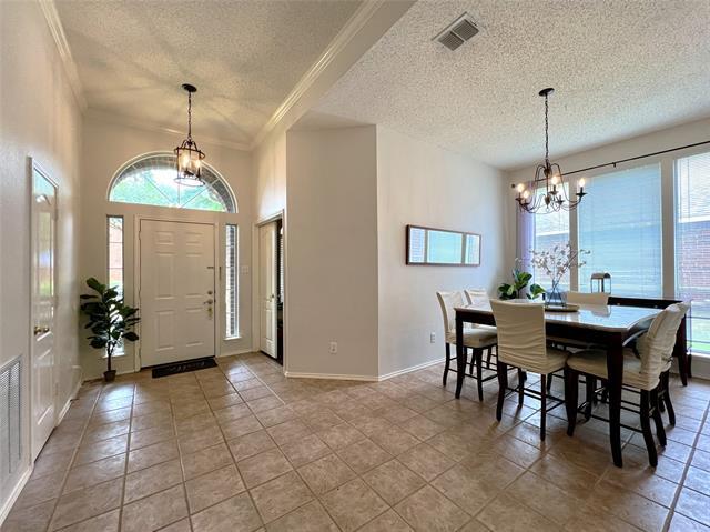 Building Photo - 11413 Huntington Rd