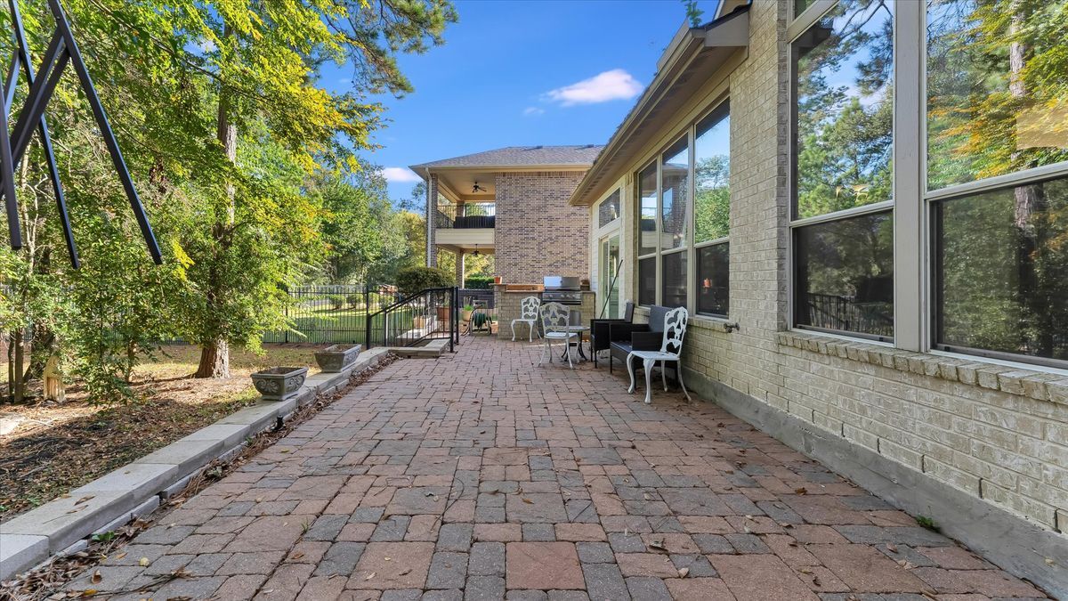 Building Photo - 3 N Fair Manor Cir