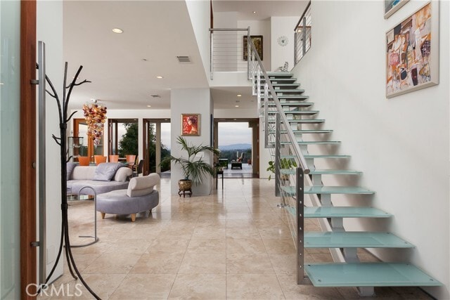 Building Photo - 19631 Crestknoll Dr