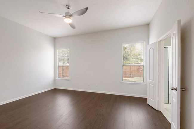 Building Photo - 12027 Mill Village