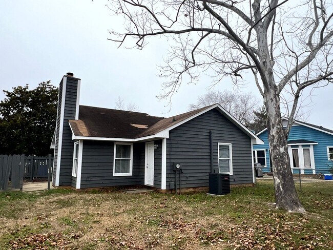 Building Photo - 6820 Winchester St