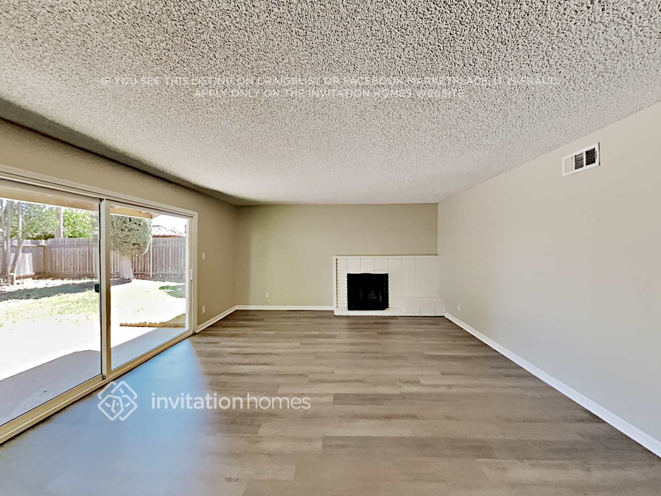 Building Photo - 2501 Cordova Ln