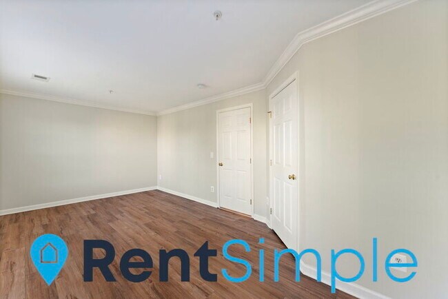 Building Photo - 3631 Madison Ln