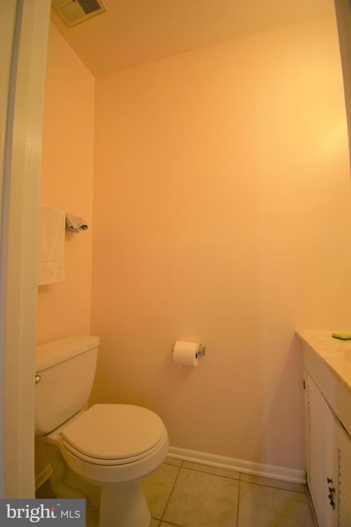 Building Photo - 2507 Glengyle Dr