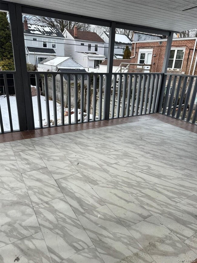 Building Photo - 87-62 Little Neck Pkwy