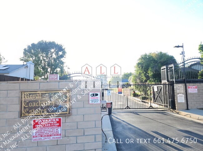 Building Photo - 6208 Stonegate Dr