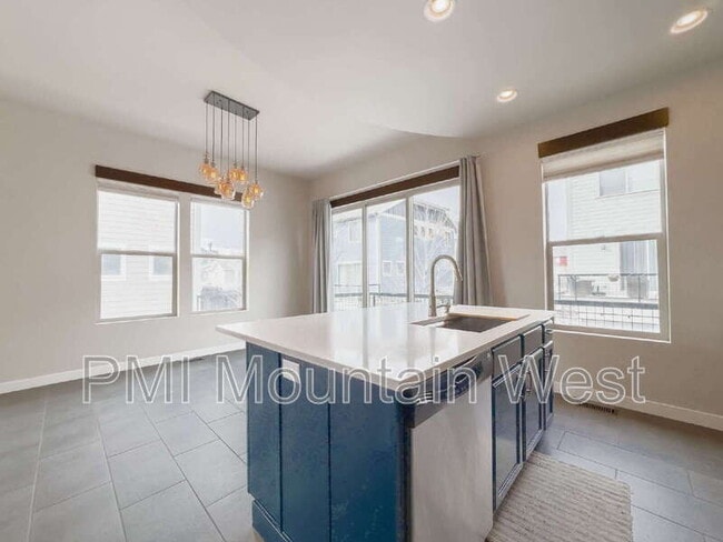 Building Photo - 7537 Russi Pl