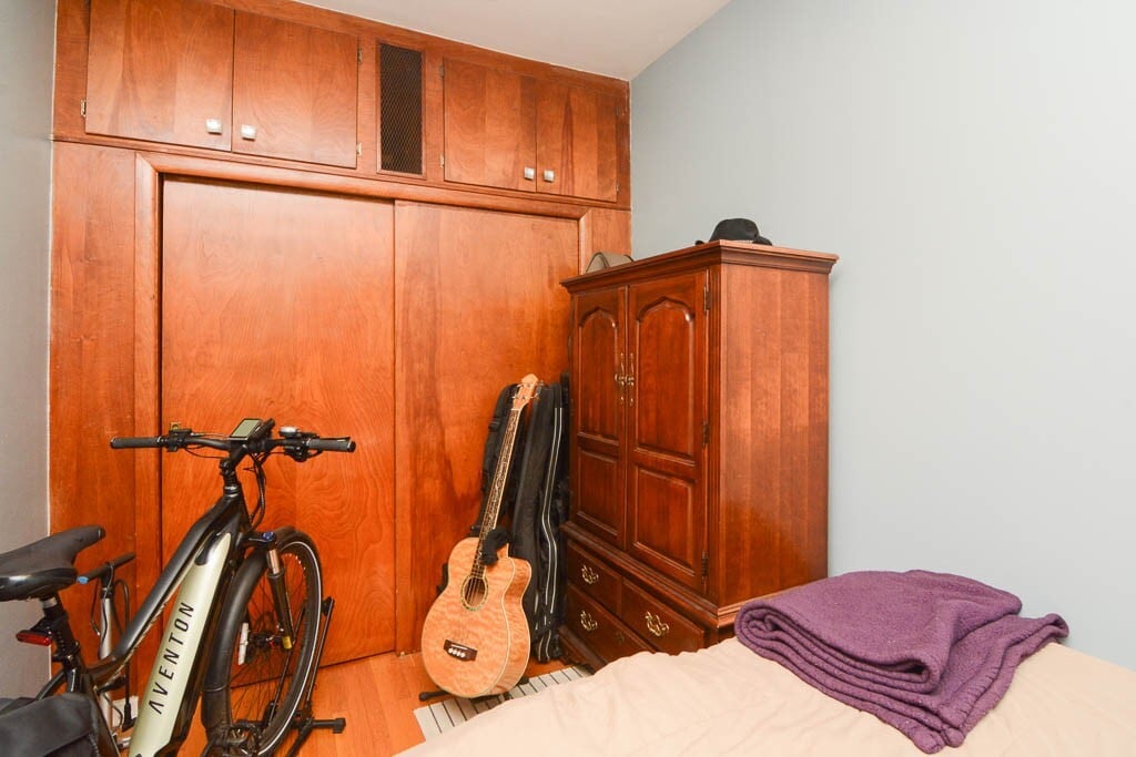 Building Photo - 2129 N Mozart St