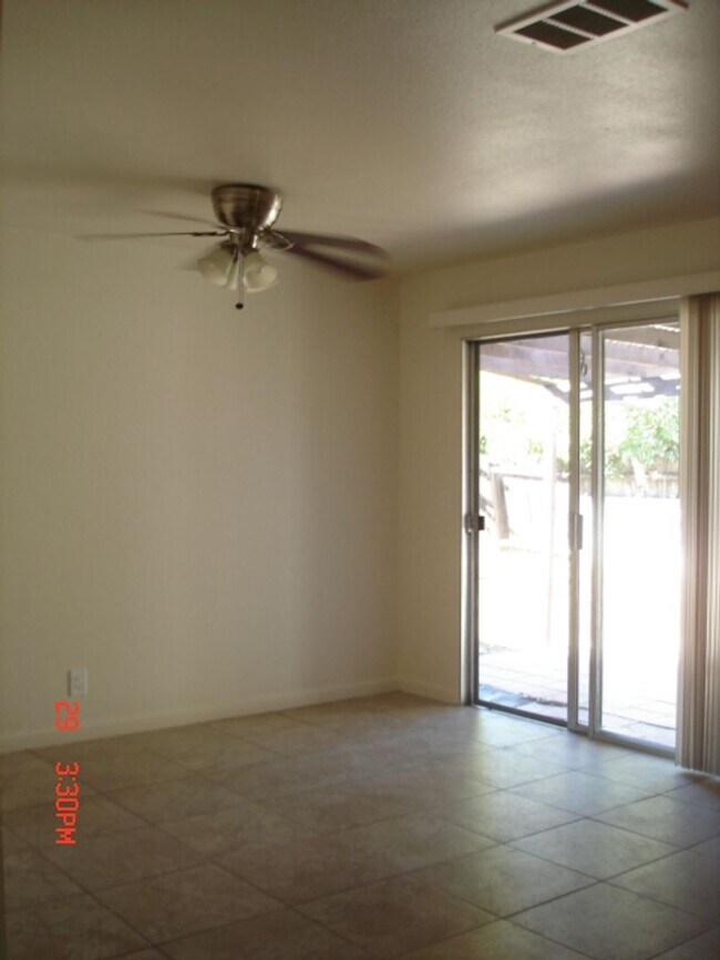 Building Photo - 249 De Soto Dr