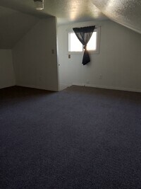 Building Photo - 1838 W College Ave