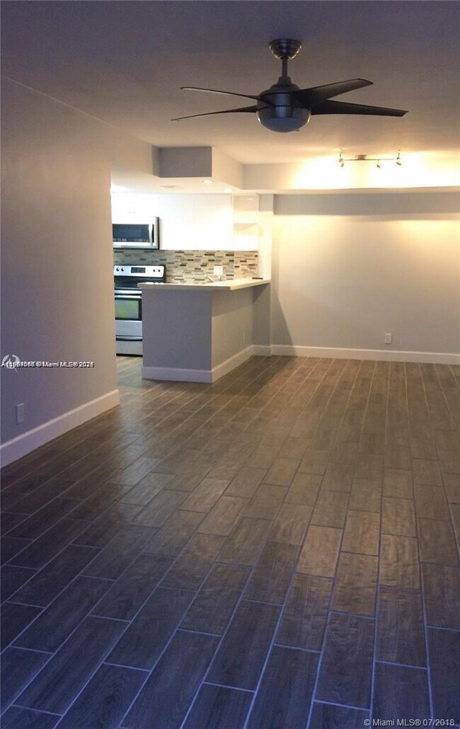 Building Photo - 10749 Cleary Blvd