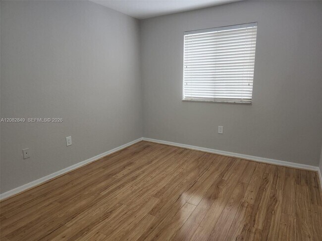 Building Photo - Southeast 31st Court, Homestead, FL 33035 - 3 BR 2.5 BA townhouse