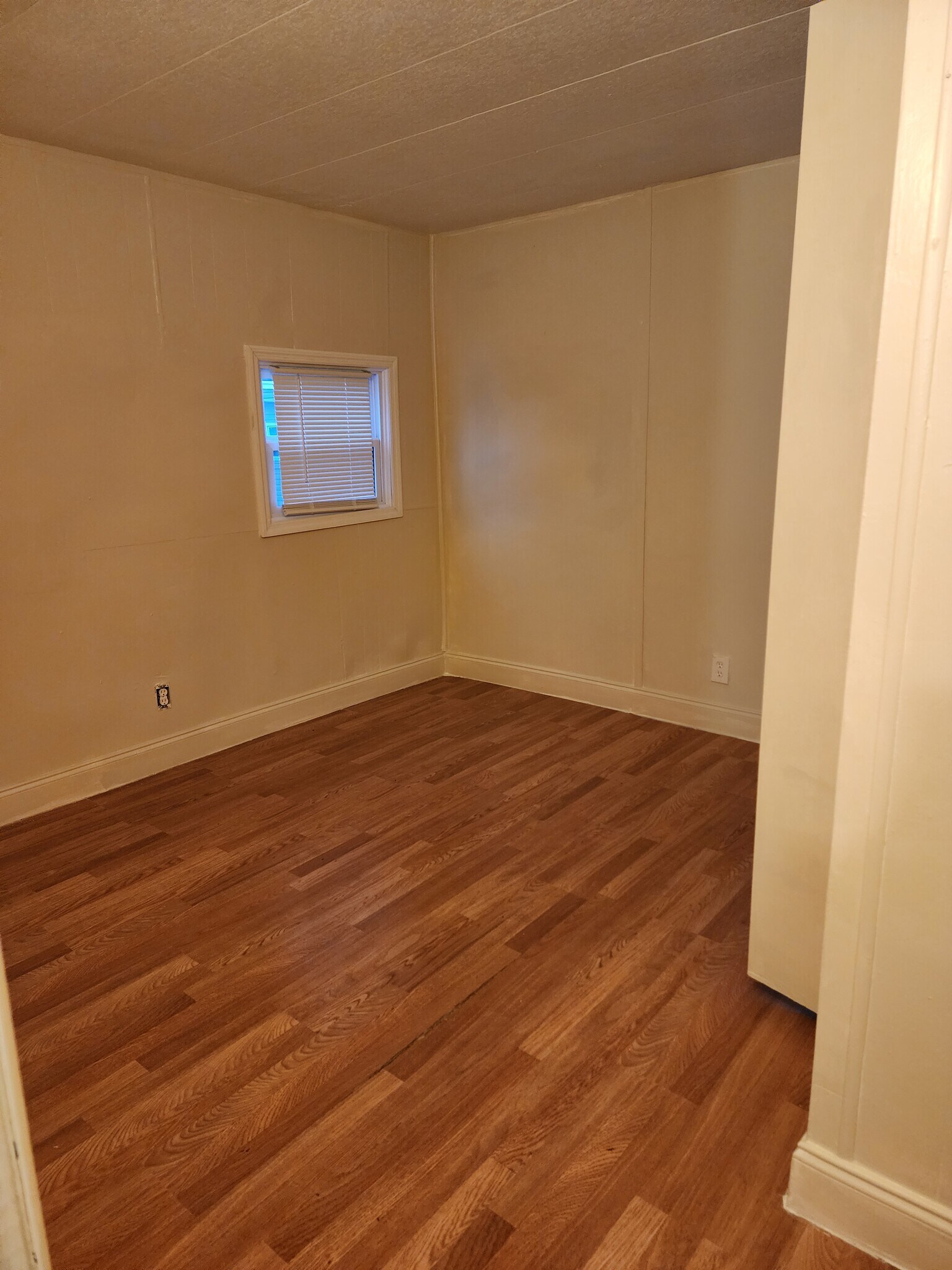 Building Photo - 4106 Rhine St