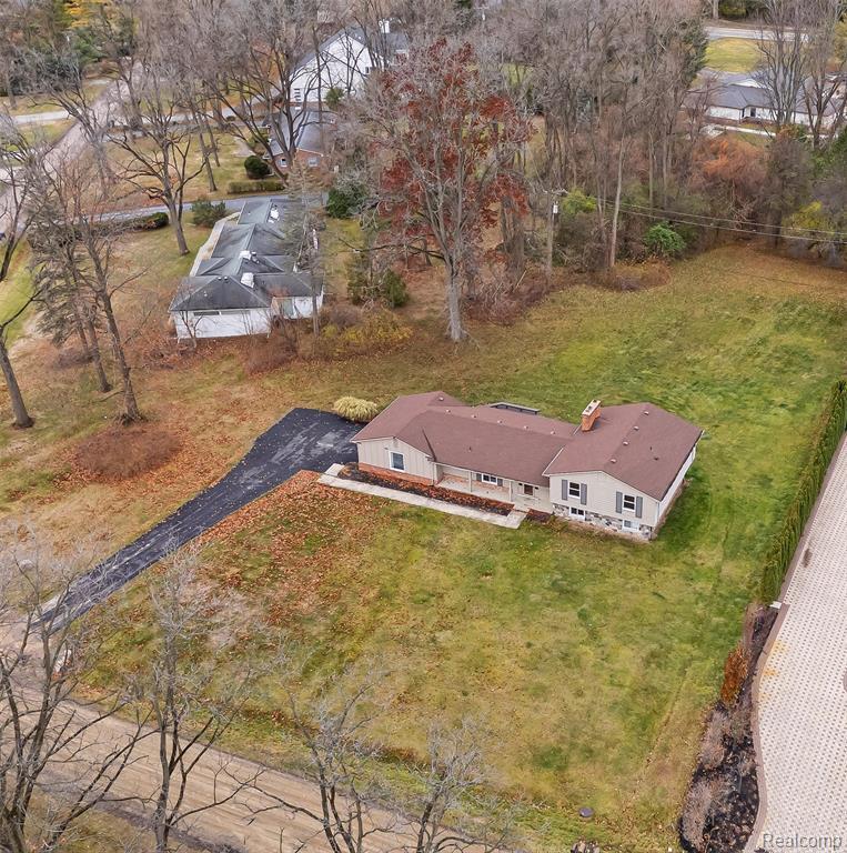 Building Photo - 5570 Forman Dr