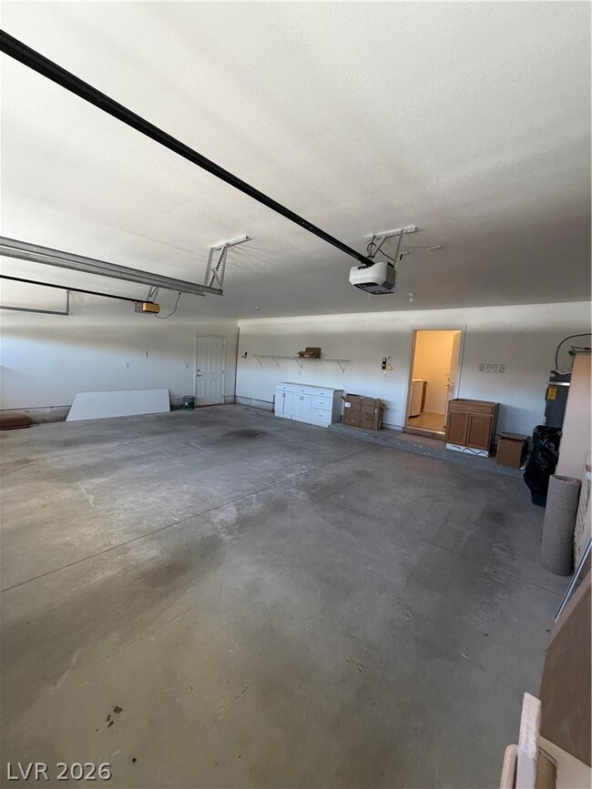 Building Photo - 5776 Badlands Ln